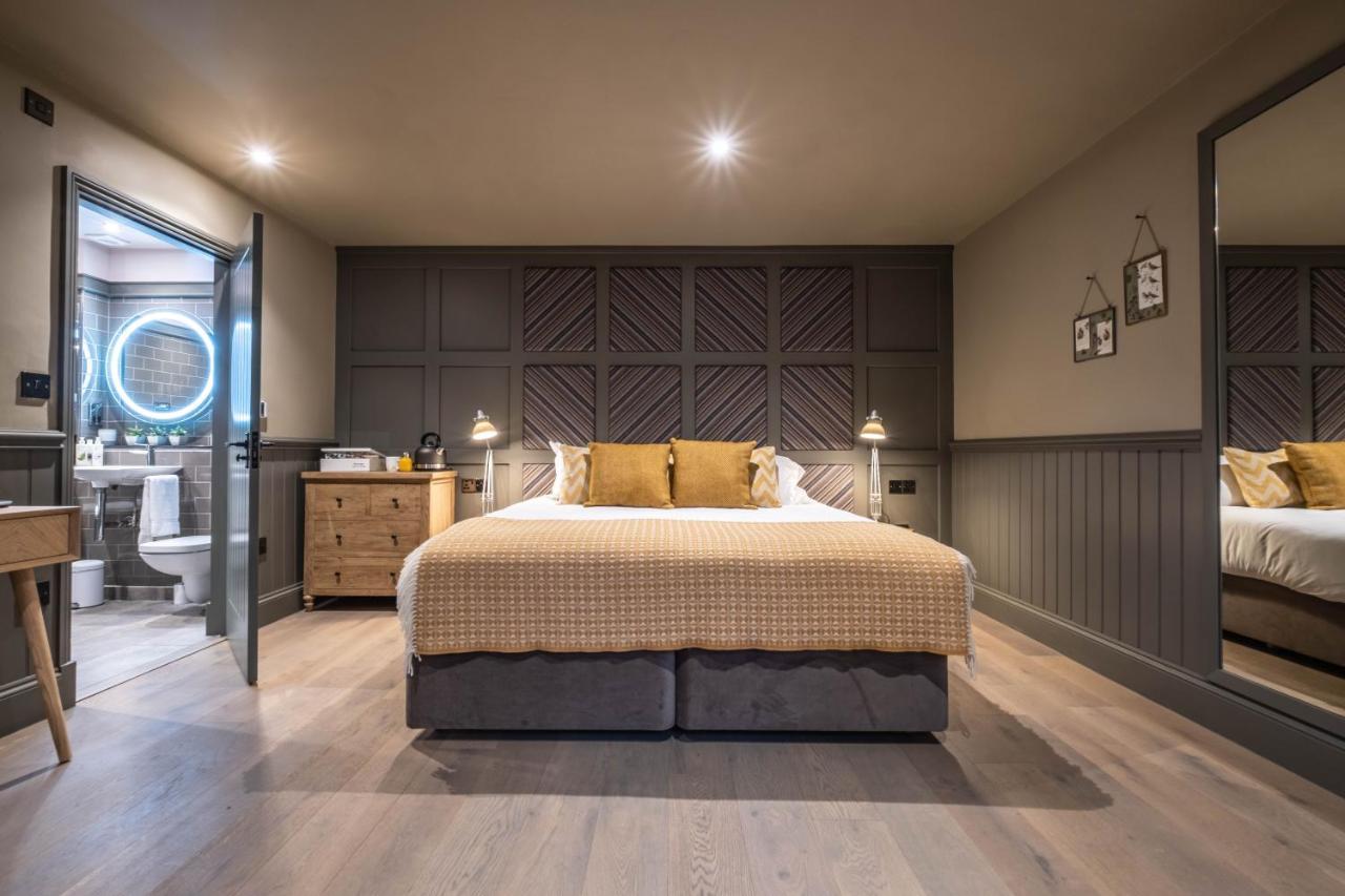 The Three Blackbirds Stetchworth Экстерьер фото